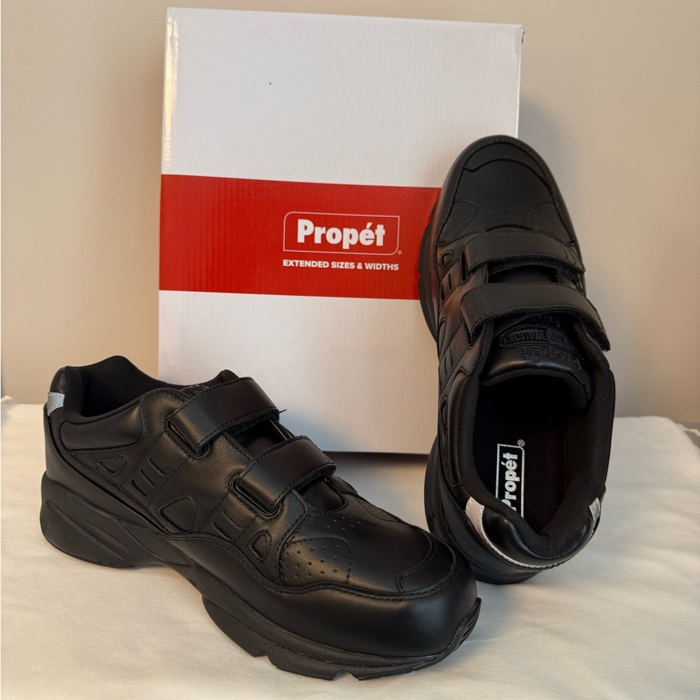 Propet Black Athletic Shoes with Velcro Straps NWOT